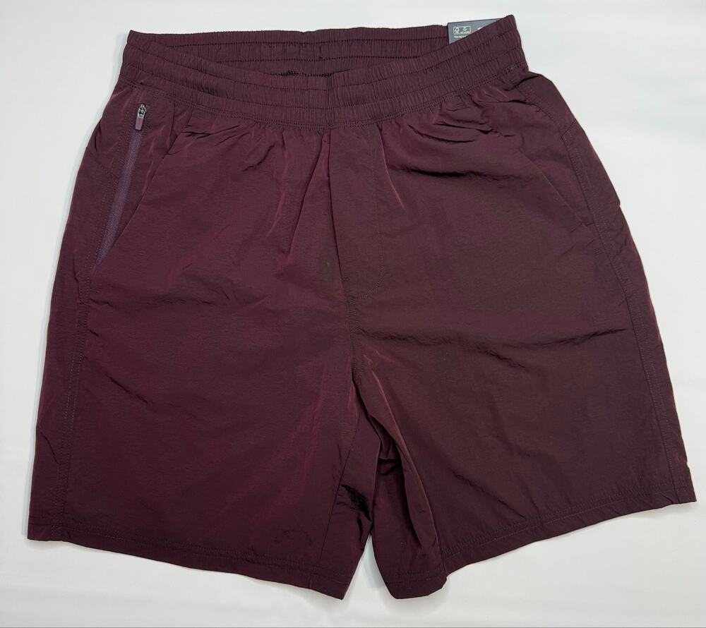 Title VRST All-In Unlined Shorts Mens Small Burgundy Plum Shine NWT 7” Inseam